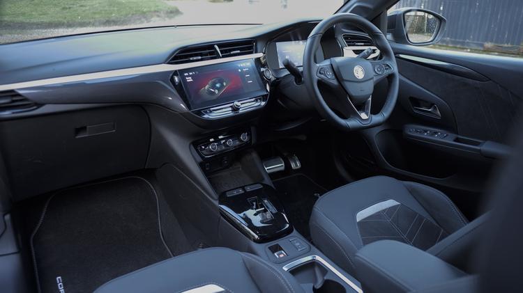 115kW Ultimate [Intelli-LED] 51kWh 5dr Auto